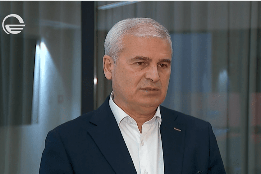 ირაკლი ქადაგიშვილი პარლამენტში