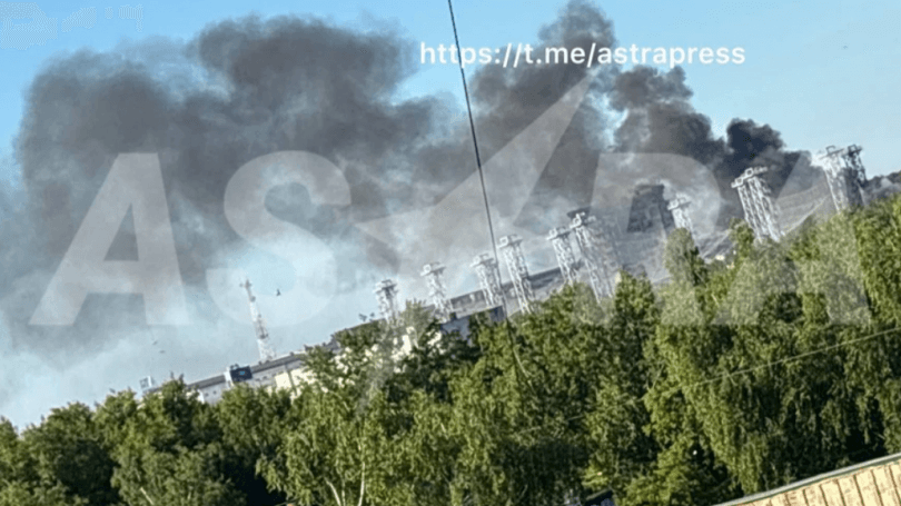 კვამლი და ხანძარი ჩებოქსარის სამრეწველო ზონაში შეტევის შემდეგ