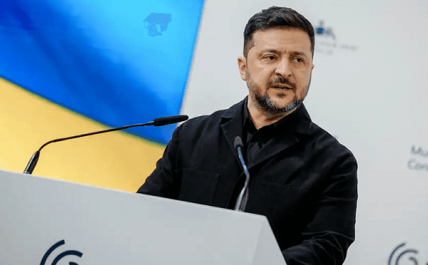 ვოლოდიმირ ზელენსკი საჯარო გამოსვლისას