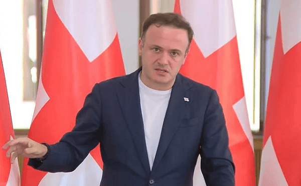 ირაკლი ზარქუა საუბრისას