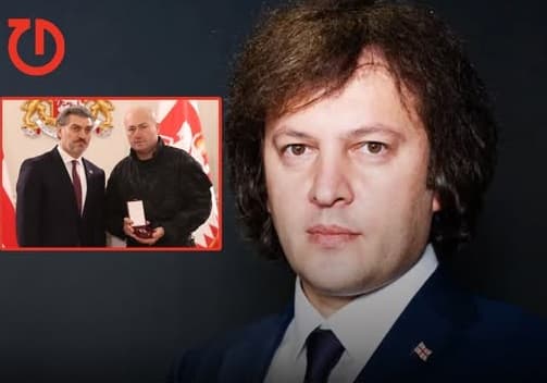 ირაკლი კობახიძე ჟურნალისტებთან საუბრისას