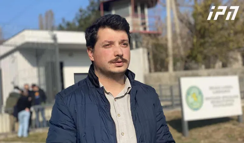პოლიციის ძალადობის შედეგად დაზარალებული პირი გორში