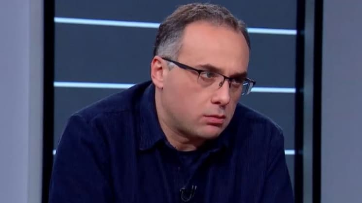 ლაშა ბუღაძე საჯარო გამოსვლისას