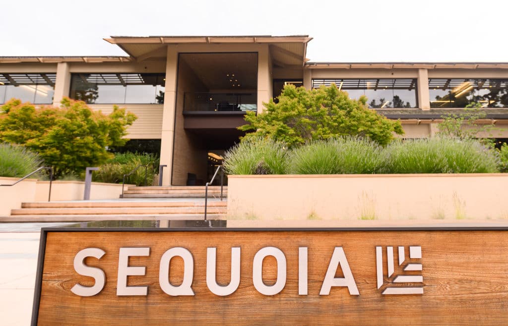 Sequoia Capital-ის ოფისი და ტექნოლოგიური სტარტაპის სიმბოლოები