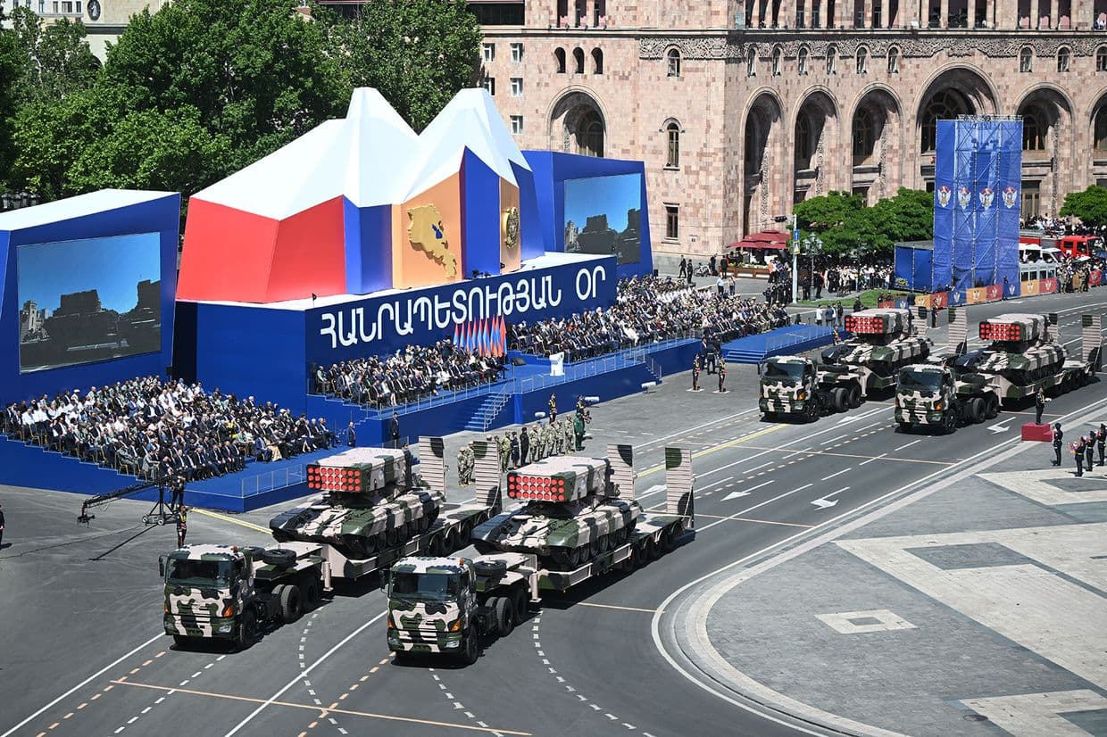 სომხეთის სამხედრო აღლუმი ერევანში 2026 წლის 28 მაისს