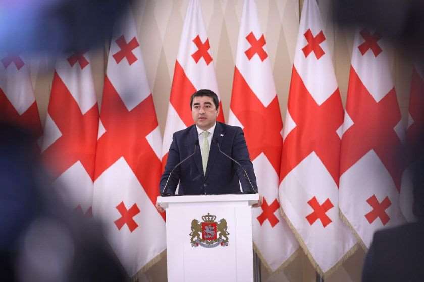 შალვა პაპუაშვილი პოლიციის დღისადმი მიძღვნილ ღონისძიებაზე