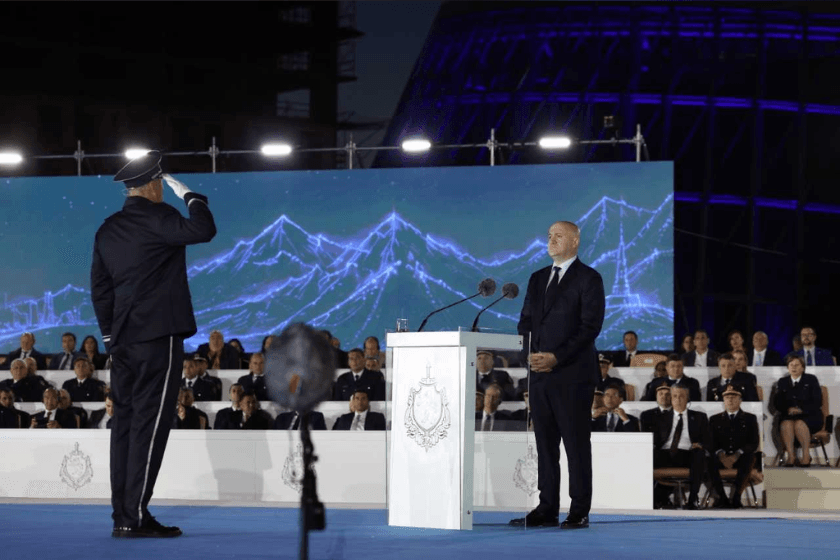 საქართველოს შინაგან საქმეთა მინისტრი სულხან თამაზაშვილი პოლიციის დღისადმი მიძღვნილ ღონისძიებაზე
