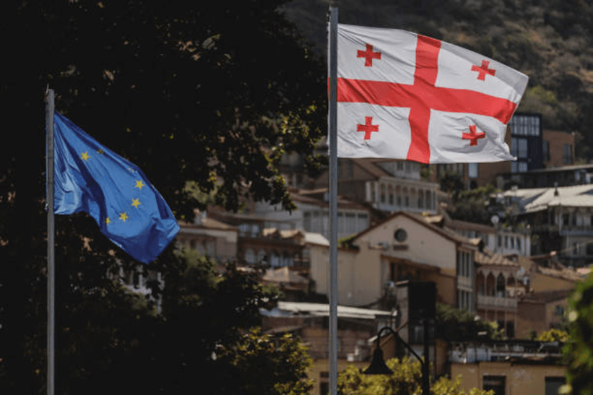 მარტინ როსოლოვსკი პოლონეთის საგარეო პოლიტიკის შესახებ