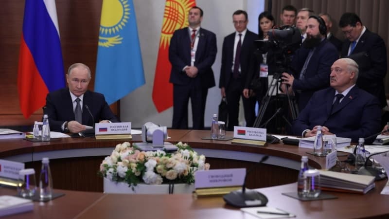 სომხეთის დროშა და ევრაზიული ეკონომიკური კავშირის სიმბოლიკა