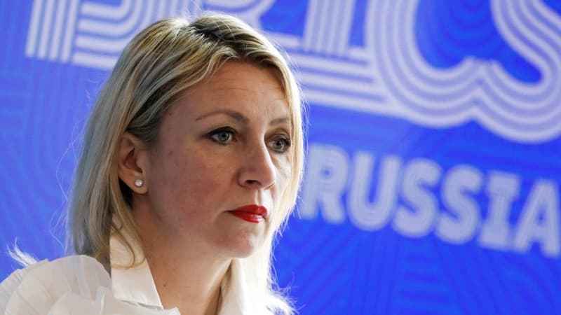 მარია ზახაროვა ბრიფინგზე