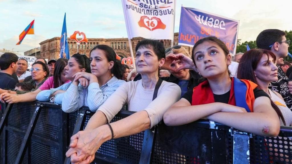 ნიკოლ ფაშინიანი საარჩევნო კამპანიის დროს