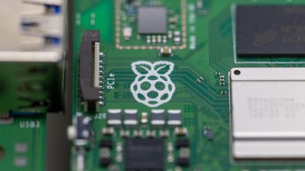 Raspberry Pi-ს მცირე ზომის კომპიუტერული დაფა
