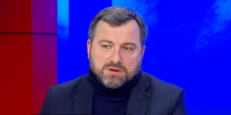 გია ჯაფარიძე საუბრისას