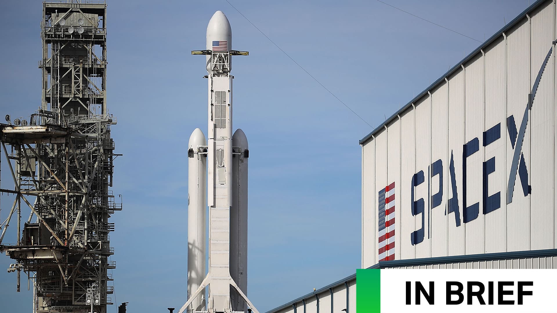 SpaceX-ის რაკეტა სტარტის მოლოდინში