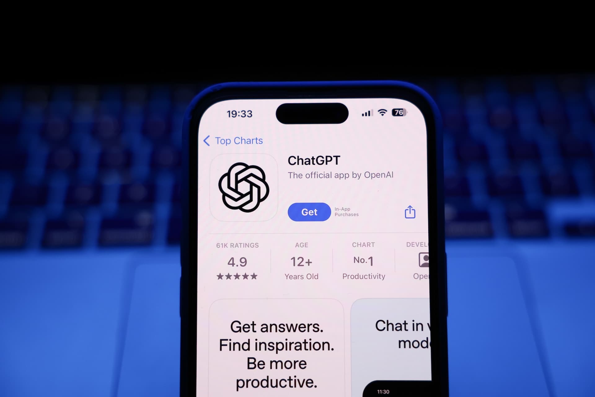 ChatGPT-ის და სხვა AI ასისტენტების ლოგოები