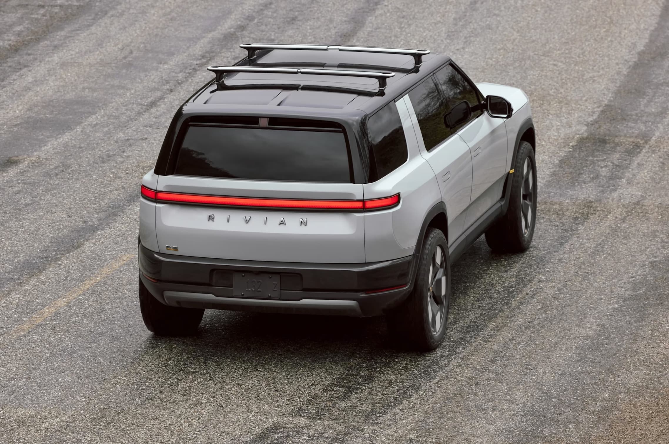 Rivian R2 მოდელის ელექტრომობილი