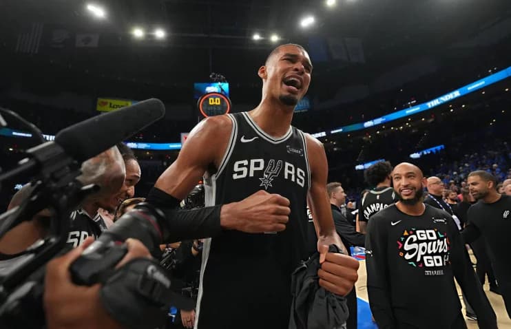 ვიქტორ ვემბანიამა NBA-ის მატჩის დროს